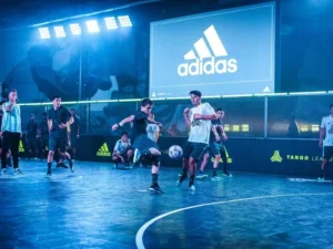 Kỹ Thuật Bóng Đá Đường Phố Cho Người Mới Bắt Đầu