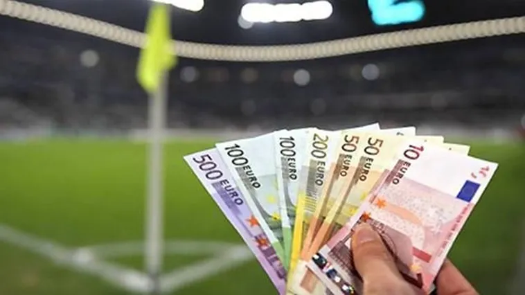 Tâng Bóng: Kỹ Thuật Đỉnh Cao Của Bóng Đá